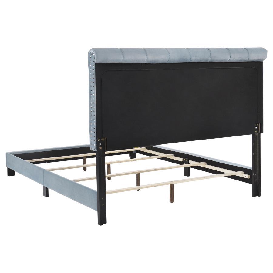 Warner - Upholstered Panel Bed