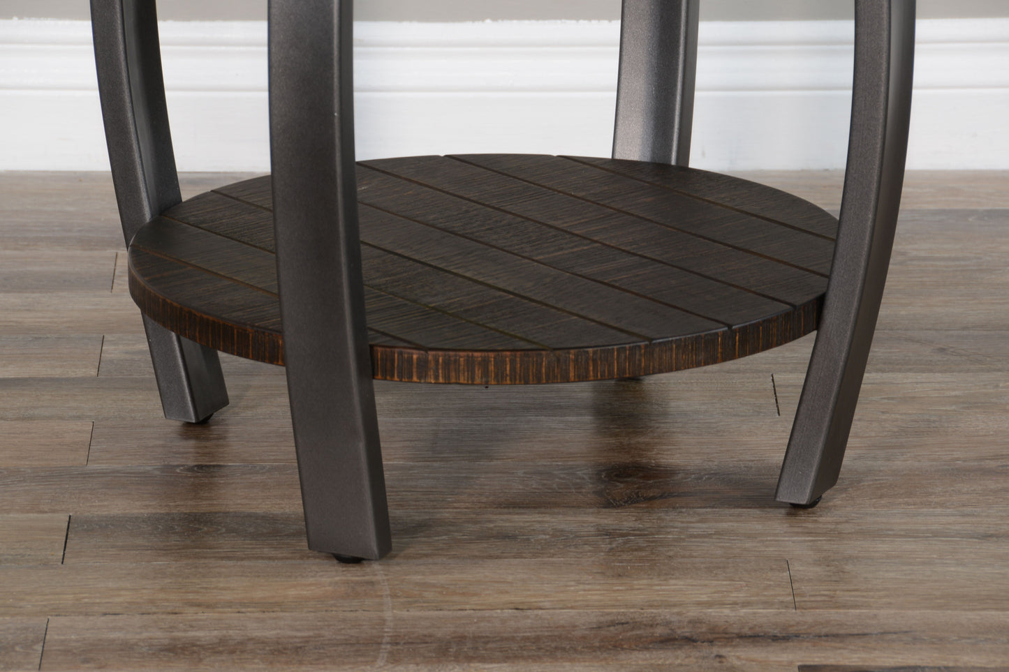 Homestead - End Table - Tobacco Leaf