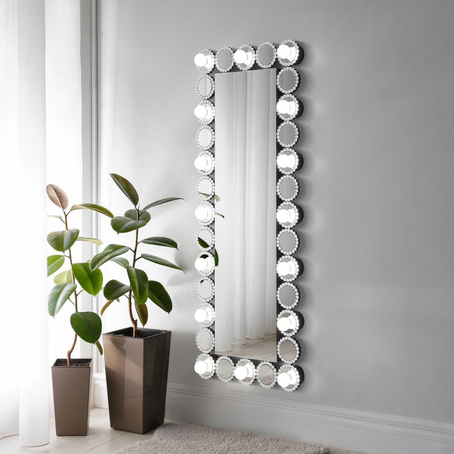 Aghes - Wall Mirror With Lighting - Silver