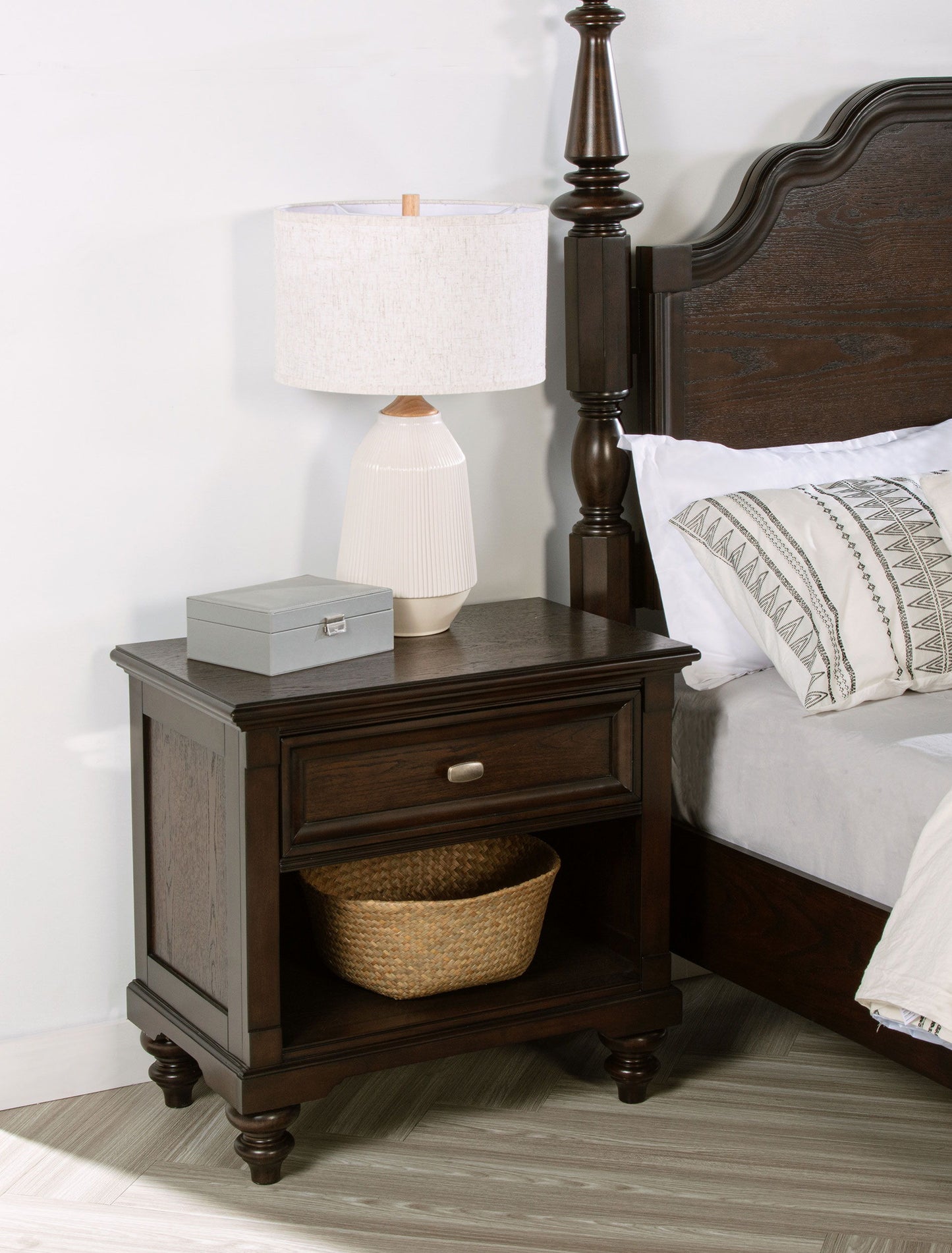 Andover - 1-Drawer Nightstand Bedside Table - Dark Oak