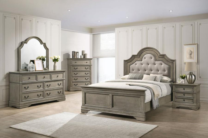 QUEEN BED 5 PC SET