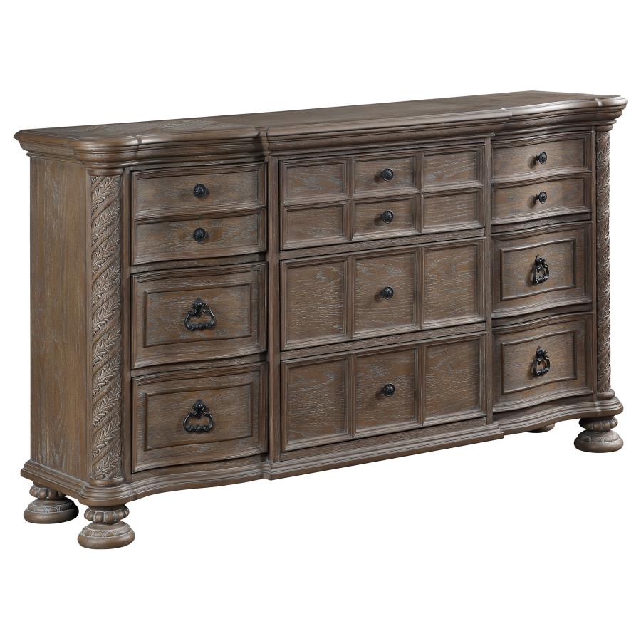 DRESSER