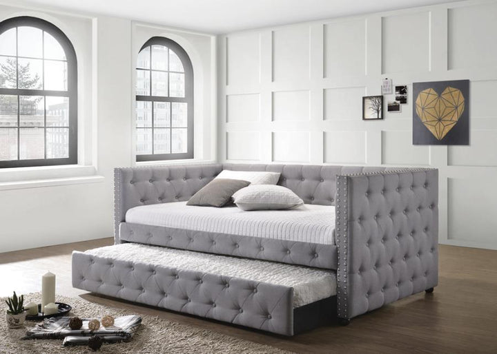 TWIN DAYBED W/ TRUNDLE